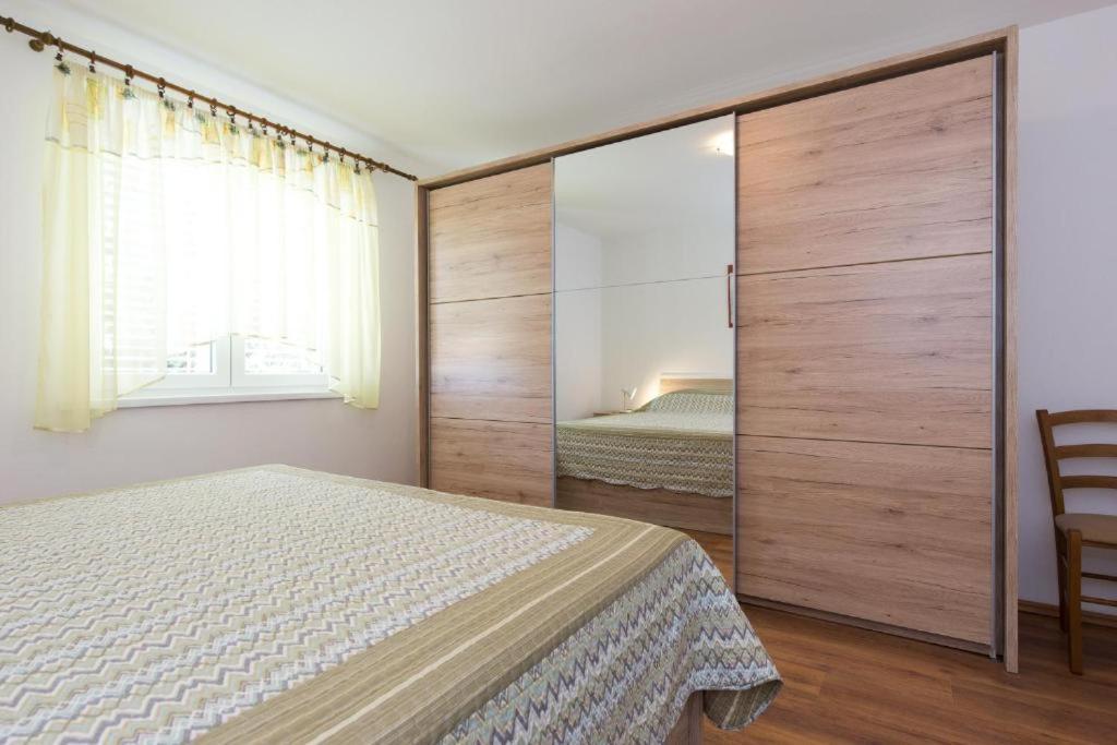 Apartments Hodanic Veglia Exterior foto