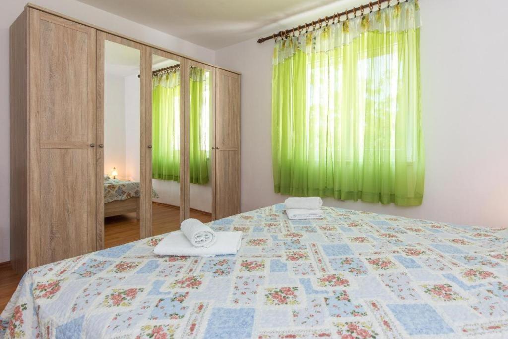 Apartments Hodanic Veglia Exterior foto